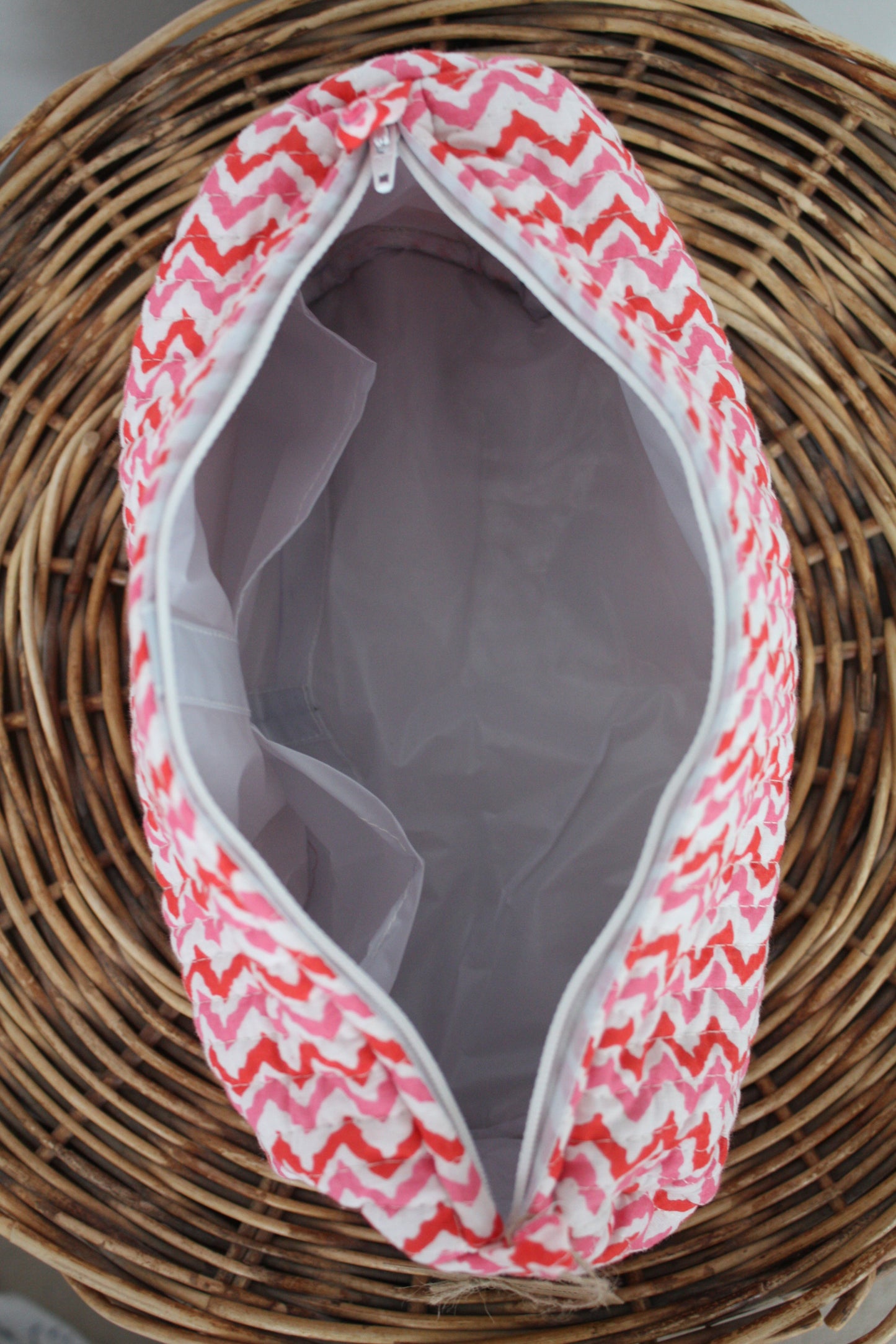 White Floral Washbag