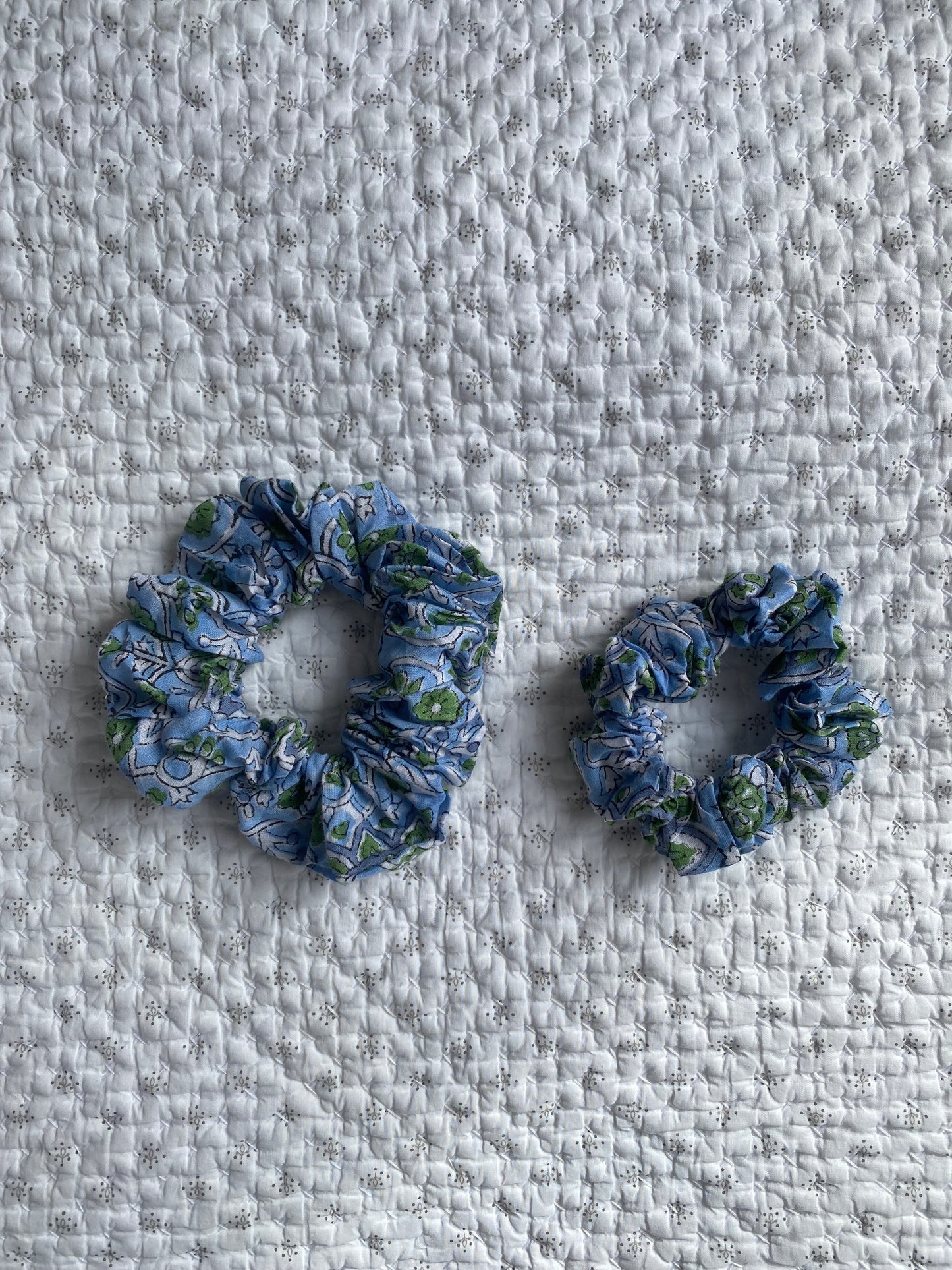 Large Scrunchie